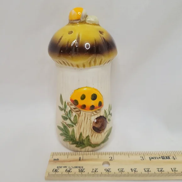 Vtg Merry Mushroom Single Salt/pepper Shaker - Picture 5 of 7
